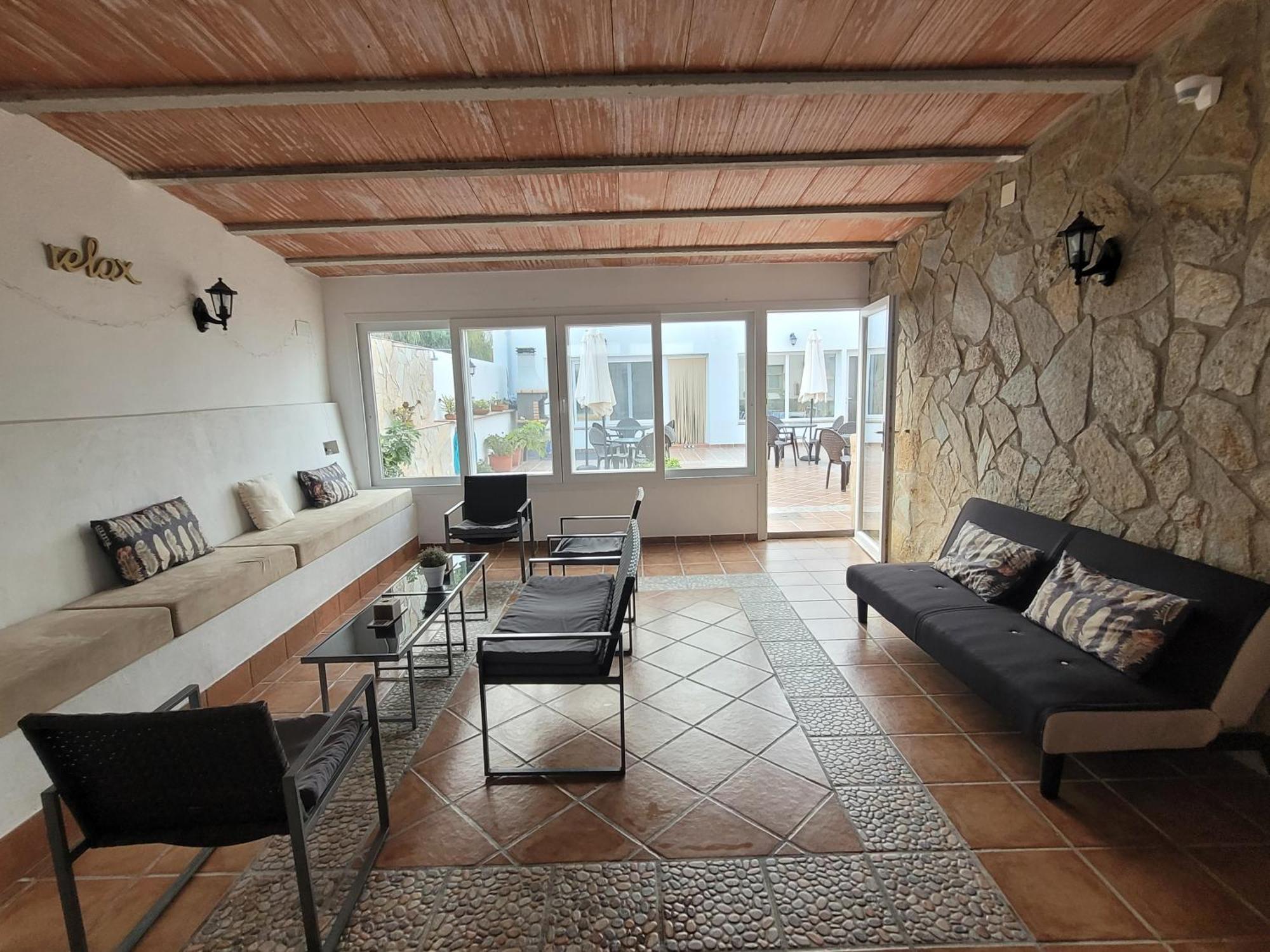 La Llar De Laura Guest House El Poblenou del Delta Luaran gambar