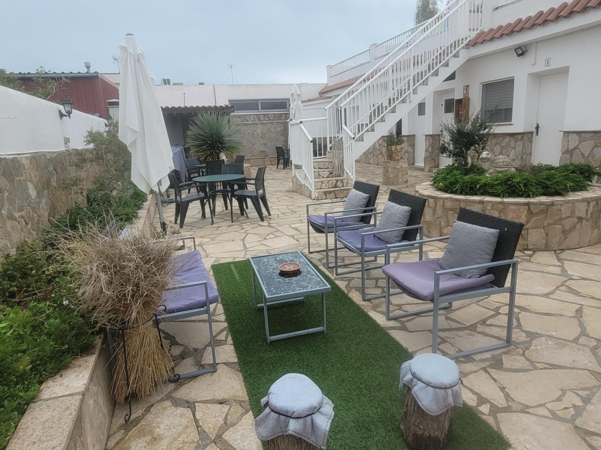La Llar De Laura Guest House El Poblenou del Delta Luaran gambar