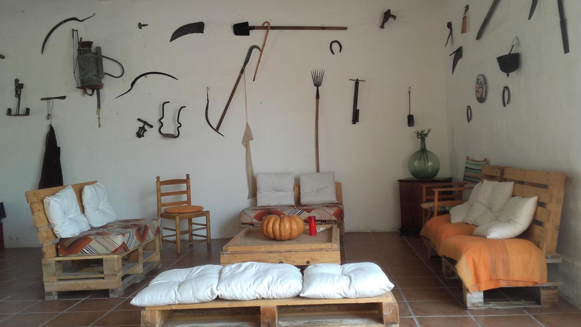 La Llar De Laura Guest House El Poblenou del Delta Luaran gambar